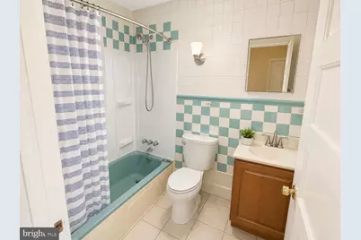 3416 Holmes Avenue, Baltimore, MD 21217 - Photo 7