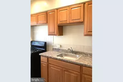 2417 W Cold Spring Lane W, Baltimore, MD 21215 - Photo 9
