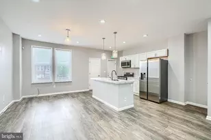 1702 E 32nd St, Baltimore, MD 21218 - Photo 9