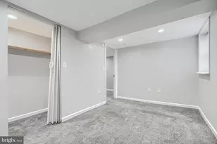 1702 E 32nd St, Baltimore, MD 21218 - Photo 33
