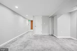 1702 E 32nd St, Baltimore, MD 21218 - Photo 29