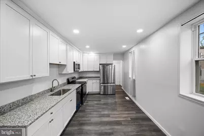 2011 N Pulaski Street, Baltimore, MD 21217 - Photo 7