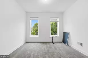 2415 E Madison St, Baltimore, MD 21205 - Photo 7
