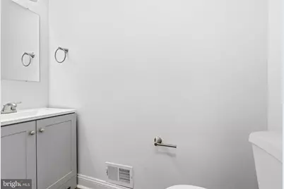 2415 E Madison Street, Baltimore, MD 21205 - Photo 11