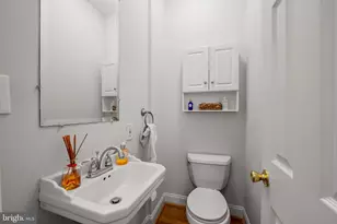 61 E Heath St, Baltimore, MD 21230 - Photo 17