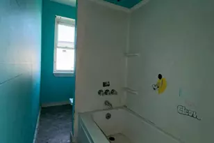 2422 Jefferson St, Baltimore, MD 21205 - Photo 11