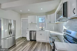 6504 Rosemont Ave, Baltimore, MD 21206 - Photo 13