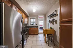 1010 S Bouldin St, Baltimore, MD 21224 - Photo 11