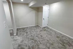 605 Collett St, Baltimore, MD 21217 - Photo 33