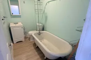 604 E 35th Street E, Baltimore, MD 21218 - Photo 17