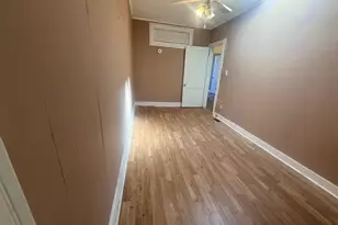 604 E 35th Street E, Baltimore, MD 21218 - Photo 19