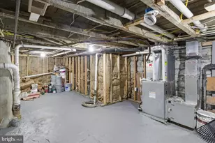 1512 W Pratt St, Baltimore, MD 21223 - Photo 27