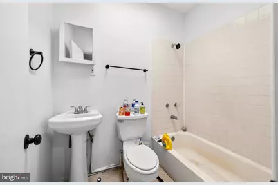 1725 Gwynns Falls Parkway, Baltimore, MD 21217 - Photo 31