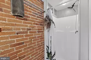 18 S Washington St, Baltimore, MD 21231 - Photo 37
