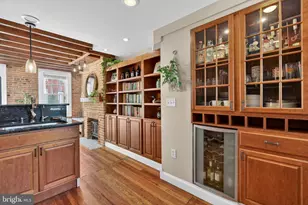 18 S Washington St, Baltimore, MD 21231 - Photo 13