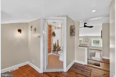 18 S Washington Street, Baltimore, MD 21231 - Photo 35