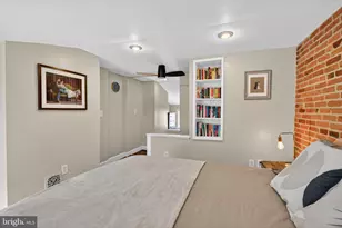 18 S Washington St, Baltimore, MD 21231 - Photo 33