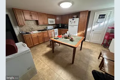 2844 E Federal Street, Baltimore, MD 21213 - Photo 9