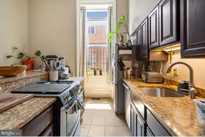 2304 Eutaw Place, Baltimore, MD 21217 - Photo 9