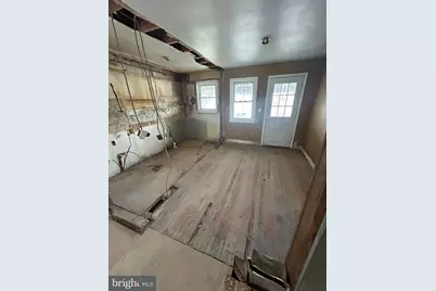 2565 Cecil Avenue, Baltimore, MD 21218 - Photo 3