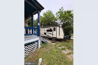 401 Calvin Avenue, Baltimore, MD 21218 - Photo 5