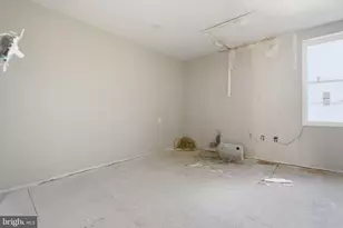 1328 N Carey St, Baltimore, MD 21217 - Photo 13