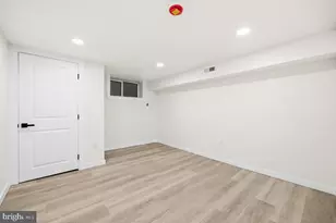 2625 E Madison St, Baltimore, MD 21205 - Photo 25