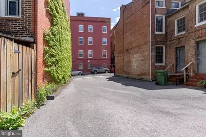 10 E Hamilton Street E, Baltimore, MD 21202 - Photo 3