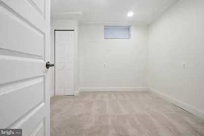 133 S Robinson Street S, Baltimore, MD 21224 - Photo 27