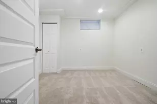 133 S Robinson Street S, Baltimore, MD 21224 - Photo 27