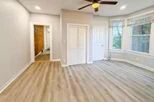 2210 Lyndhurst Ave, Baltimore, MD 21216 - Photo 7