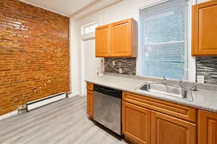 2210 Lyndhurst Ave, Baltimore, MD 21216 - Photo 15