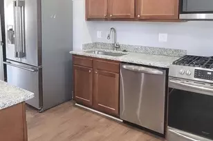 36 N Kossuth St, Baltimore, MD 21229 - Photo 9