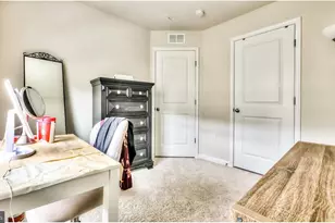 4320 Roland Heights Ave, Baltimore, MD 21211 - Photo 25