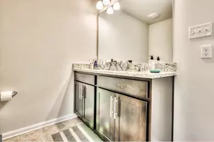 4320 Roland Heights Ave, Baltimore, MD 21211 - Photo 29