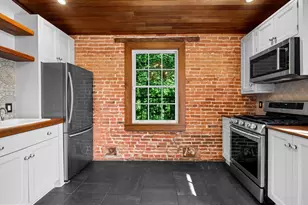 1427 Bolton St, Baltimore, MD 21217 - Photo 13