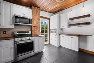 1427 Bolton St, Baltimore, MD 21217 - Photo 15