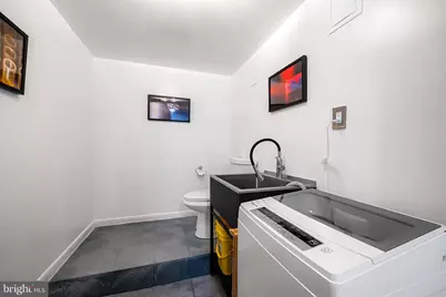 16 W Read Street, Baltimore, MD 21201 - Photo 43