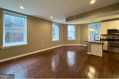 208 E Redwood Street #4D, Baltimore, MD 21202 - Photo 9