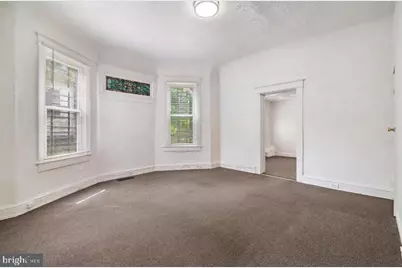 2218 Roslyn, Baltimore, MD 21216 - Photo 3