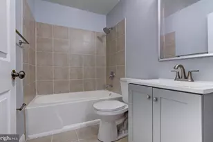 3537 Reisterstown Rd, Baltimore, MD 21215 - Photo 15