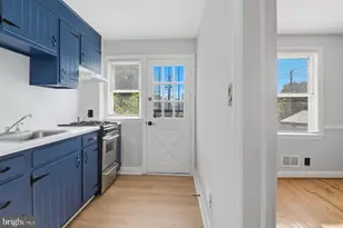3525 Kentucky Ave, Baltimore, MD 21213 - Photo 9