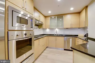 801 Key Highway #P-60, Baltimore, MD 21230 - Photo 9