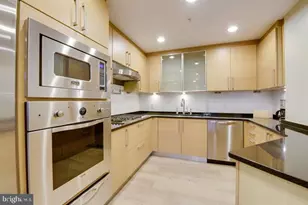 801 Key Hwy, Baltimore, MD 21230 - Photo 9