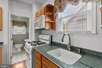 2827 Fleetwood Avenue, Baltimore, MD 21214 - Photo 11
