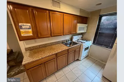 2817 Bookert Drive, Baltimore, MD 21225 - Photo 3