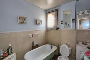649 N Bentalou St, Baltimore, MD 21216 - Photo 49