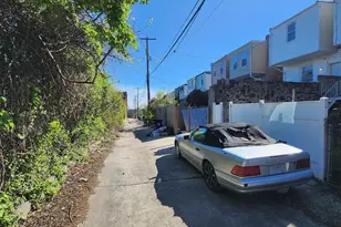 649 N Bentalou St, Baltimore, MD 21216 - Photo 13