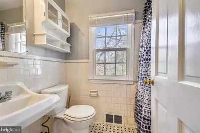 5806 Kenmore Road, Baltimore, MD 21210 - Photo 15
