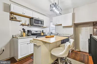 2050 Bank Street, Baltimore, MD 21231 - Photo 15